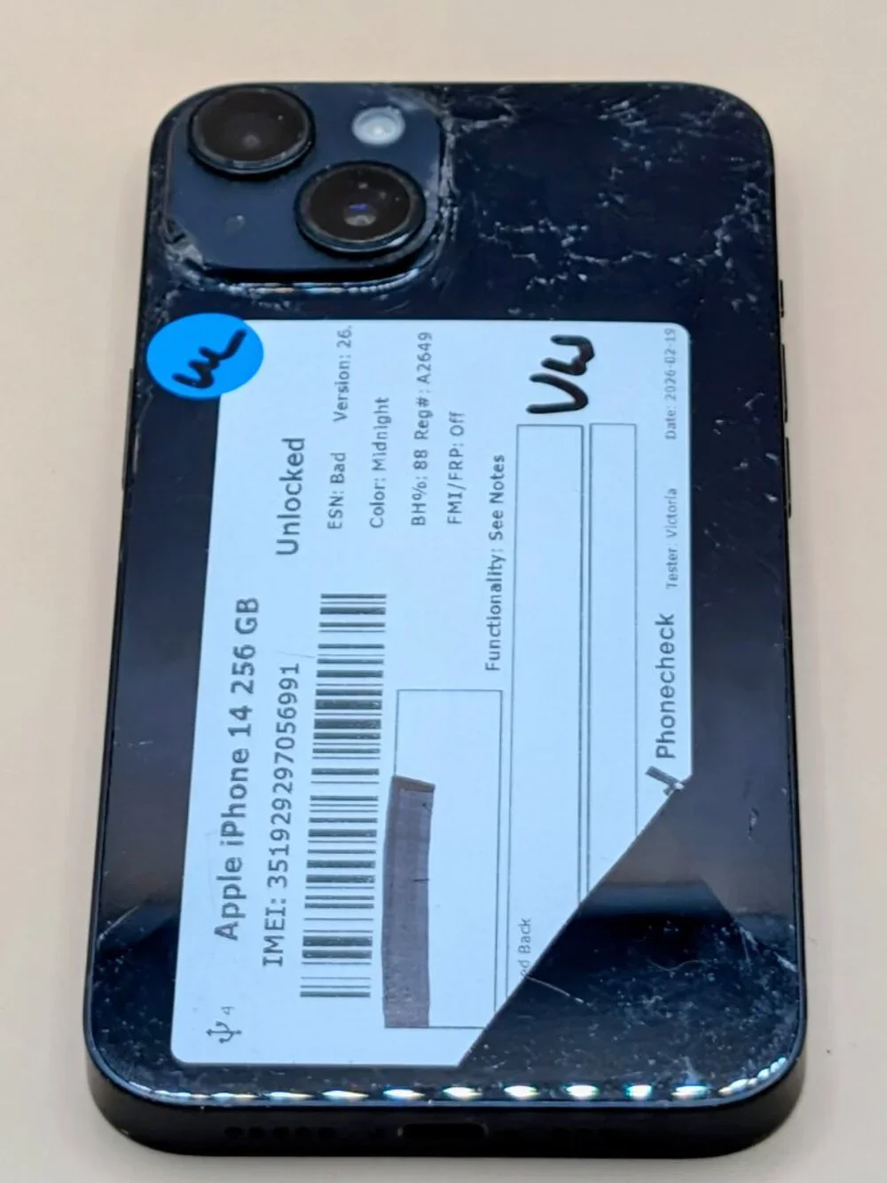 iPhone 14 256GB (Cracked casing)***
